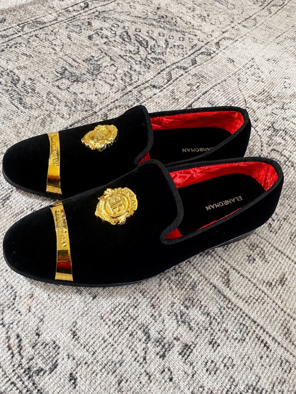 Elanroman Men’s Black Velvet  Gold Crest Luxury Dress Shoes size EU 44/US 11